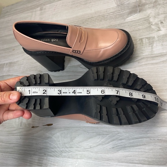 Madden Girl Kassidy Pink Blush Chunky Block Penny Loafer Slip On Heels Size 9 - Picture 14 of 14